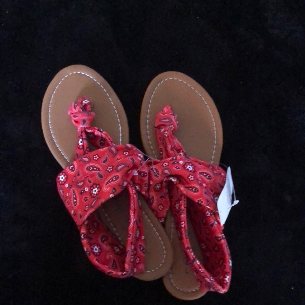 Sandles